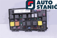Ohišje varovalk OPEL ASTRA H | OEM: 93182941, 13181662 (Z16XEP)