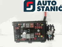 Ohišje varovalk OPEL ASTRA J | OEM: 13343764 (A14NET)