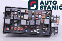 Ohišje varovalk OPEL INSIGNIA | OEM: 13255300 (B16DTH)
