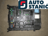Ohišje varovalk PEUGEOT 307 | OEM: 6580QH (4CYL) (BE4-5L)