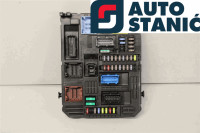Ohišje varovalk PEUGEOT 308 | OEM: 9819851480 (EP6FADTX) (1007275D)