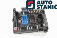 Ohišje varovalk PEUGEOT 5008 | OEM: 9810296180 (5GZ)
