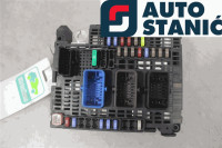 Ohišje varovalk PEUGEOT 5008 | OEM: 9810296180 (AHW)