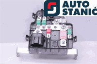 Ohišje varovalk RENAULT KANGOO II | OEM: 8200463739 (5AM40)