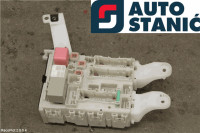 Ohišje varovalk TOYOTA AURIS | OEM: 8273002130