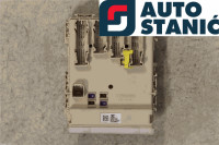 Ohišje varovalk TOYOTA AURIS | OEM: 8273012X81