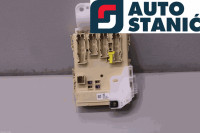 Ohišje varovalk TOYOTA AURIS | OEM: 8273012X80 (8NRFTS) (ÖBD)