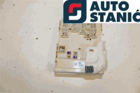 Ohišje varovalk TOYOTA AURIS | OEM: 8273012X81 (8NR-FTS)