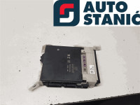 Ohišje varovalk TOYOTA COROLLA | OEM: 8273002P80 (2ZR-FXE)