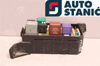 Ohišje varovalk TOYOTA COROLLA | OEM: 8272012050 (7A-FE)