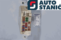 Ohišje varovalk TOYOTA HILUX | OEM: 827300KB60 (1GD-FTV)