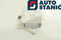 Ohišje varovalk TOYOTA PRIUS ZVW30 | OEM: 8273047510 (2ZR-FXE)