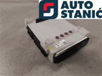 Ohišje varovalk TOYOTA PRIUS ZVW50 | OEM: 82730_47530 (2ZR-FXE)