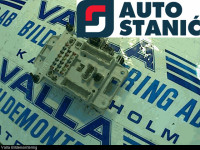 Ohišje varovalk TOYOTA RAV4 XA20 | OEM: 8272142020