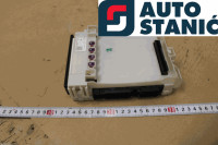 Ohišje varovalk TOYOTA RAV4 XA50 | OEM: 8273042890 (A25A-FXS)
