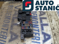 Ohišje varovalk VOLVO S60 | OEM: 8678449