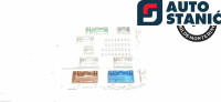 Ohišje varovalk VOLVO V40 | OEM: 36003145, 31394964 (D4204T8) (M66)