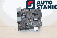 Ohišje varovalk VOLVO V90 | OEM: 31473772, 31473771 (D4204T14)
