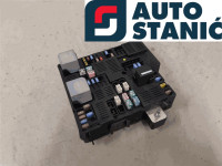 Ohišje varovalk VOLVO V90 | OEM: 31473772, 31473771 (D4204T14)