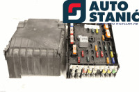 Ohišje varovalk VW PASSAT | OEM: 3C0937125A