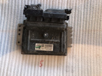 motorni računalnik NISSAN MEC37-510 ECU motorja