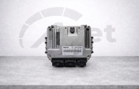Motorni računalnik Renault Master 2.5 DCI 8200635663