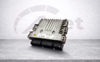 Motorni računalnik Renault Megane 3  237100173R