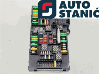 Ohišje varovalk BMW 5 G30/G31/F90 | OEM: 61146837090 (B48-B20B)