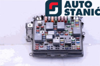 Ohišje varovalk CHEVROLET SUBURBAN | OEM: 12193645