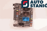 Ohišje varovalk CITROEN C4 II | OEM: 9807428080 (DV6C)