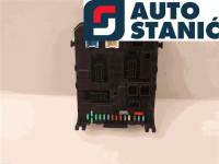 Ohišje varovalk CITROEN C5 | OEM: 6580ZN (DW12C)