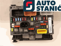 Ohišje varovalk CITROEN C5 | OEM: 9807028580 (DW10CTED4)