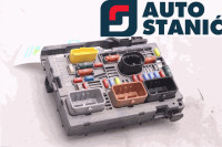 Ohišje varovalk CITROEN C5 | OEM: 9807028580 (RHH)