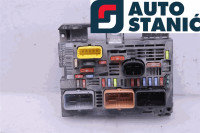 Ohišje varovalk CITROEN C5 | OEM: 9807028580 (RHH)