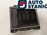 Ohišje varovalk FORD FOCUS | OEM: 2434800 (B7DA)