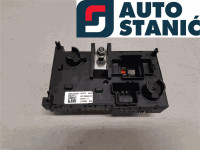 Ohišje varovalk MB EQC (N293) | OEM: A2139068701