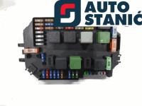 Ohišje varovalk MB S_KLASS (W221) | OEM: A2219063600