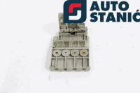 Ohišje varovalk MITSUBISHI OUTLANDER | OEM: 8571A027 (4N14)