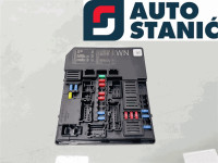 Ohišje varovalk NISSAN LEAF | OEM: 284B75SA5D (EM57)