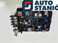 Ohišje varovalk OPEL ASTRA K | OEM: 39107275, 39040849 (B14XFL)