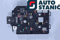 Ohišje varovalk OPEL CORSA E | OEM: 39117552, 39068006 (B14XEL)