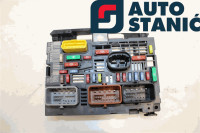 Ohišje varovalk PEUGEOT 407 | OEM: 9807028580 (RFJ)