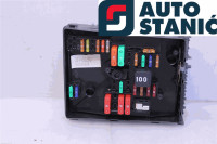 Ohišje varovalk VW GOLF VI | OEM: 1K0937125D (CAYC)