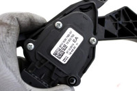 PEDALI OEM N. 13252702 ORIGINAL REZERVNI DEL OPEL ASTRA J P10 5P/3P/SW