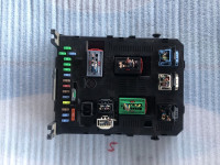 Peugeot Citroen 9661940480 modul BSI računalnik