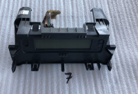 Renault Megane ekran display LCD 8200722450