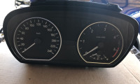 serija 1 e87 števec DIESEL BMW 9220949 merilec hitrosti