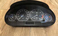 serija 3 e46 števec bencinar BMW 6911314 merilnik hitrosti
