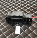 serija 7 e65 e66 box varovalk BMW škatla 6900583