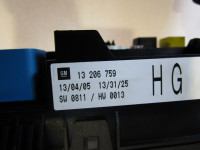 VAROVALKE/RELE' OEM N. 13206759 ORIGINAL REZERVNI DEL OPEL ASTRA H A04